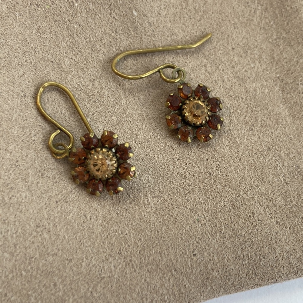 Drop Amber colored stone earrings - Picture 3 of 3
